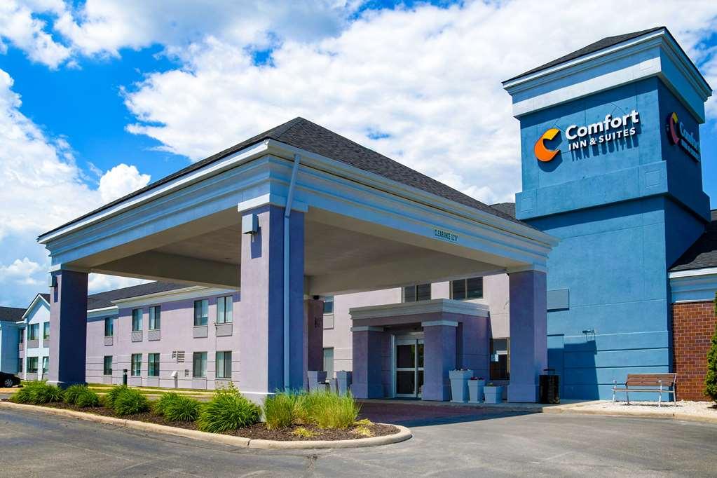 Comfort Inn & Suites Nw Milwaukee Germantown Екстериор снимка