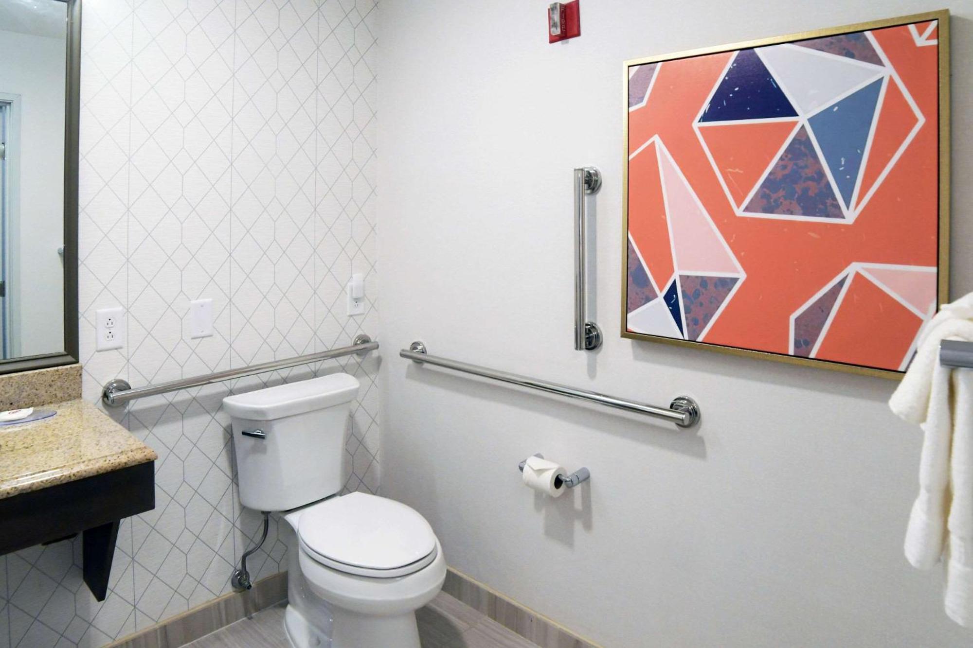 Comfort Inn & Suites Nw Milwaukee Germantown Екстериор снимка